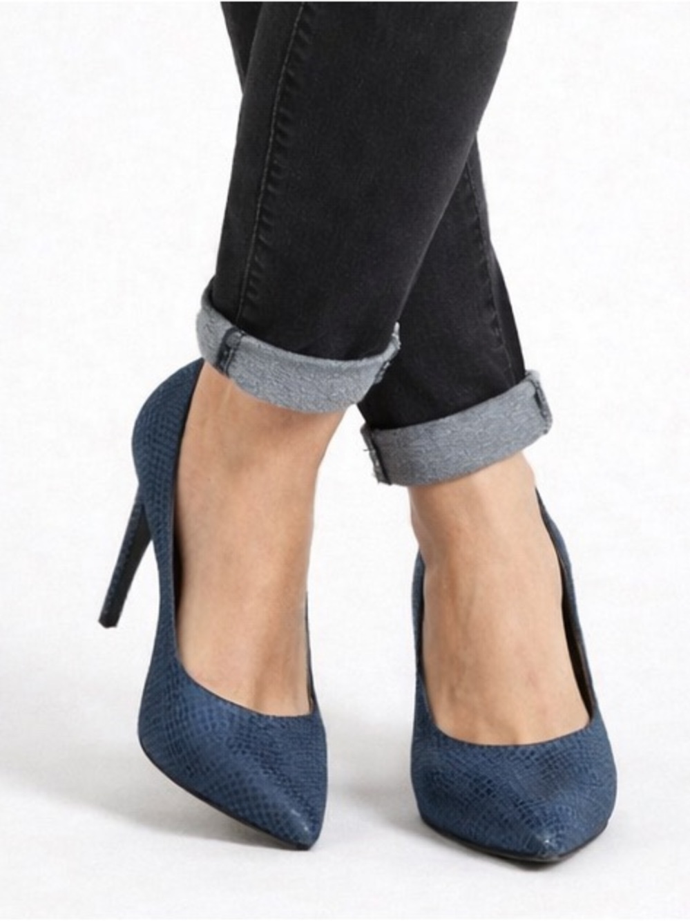 Style & Co Navy Blue Textured Pointed Toe Heels Pumps Size 11